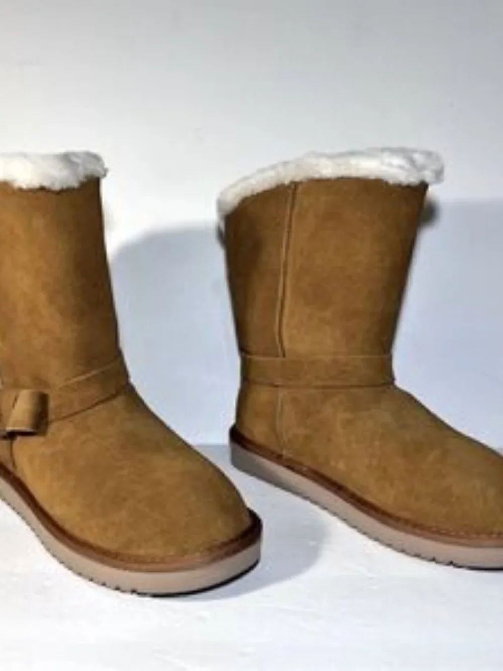 Koolaburra by UGG Arlena Suede Bow Short Boots